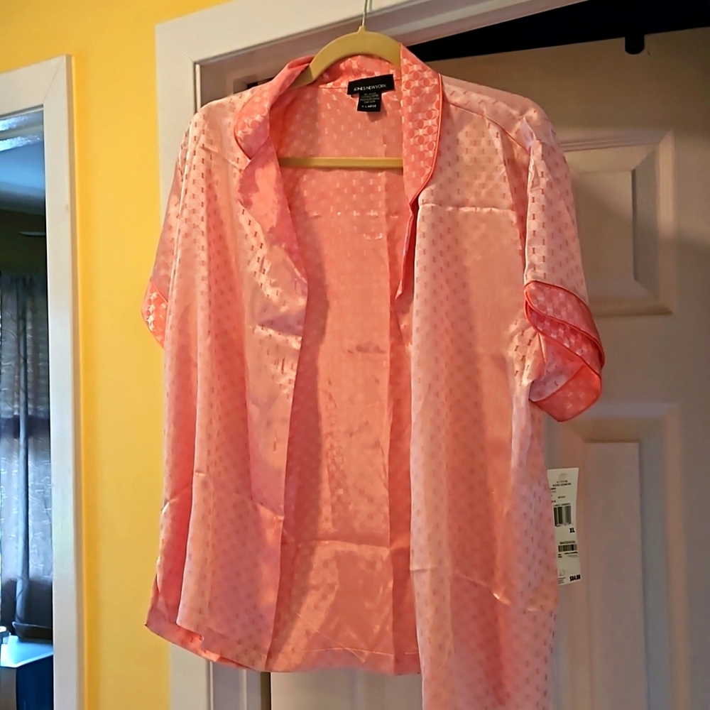 Women's nightwear